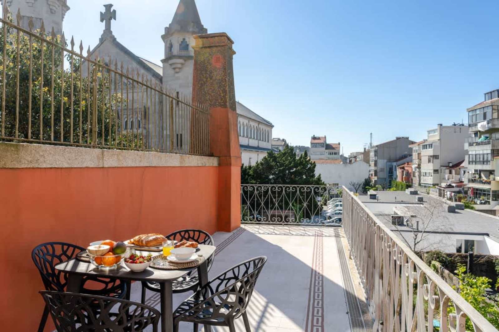 Classic Meets Modern I Downtown Balcony Retreat – luxury villa in Porto and Douro, Portugal – image 59