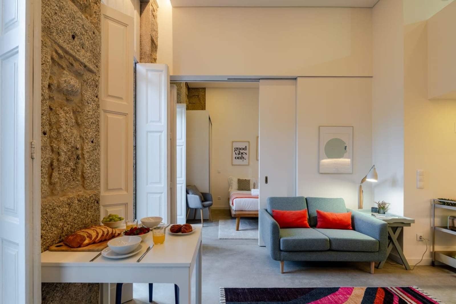 Invictus Escape I Jacuzzi and Charm in the City – luxury villa in Porto and Douro, Portugal – image 27