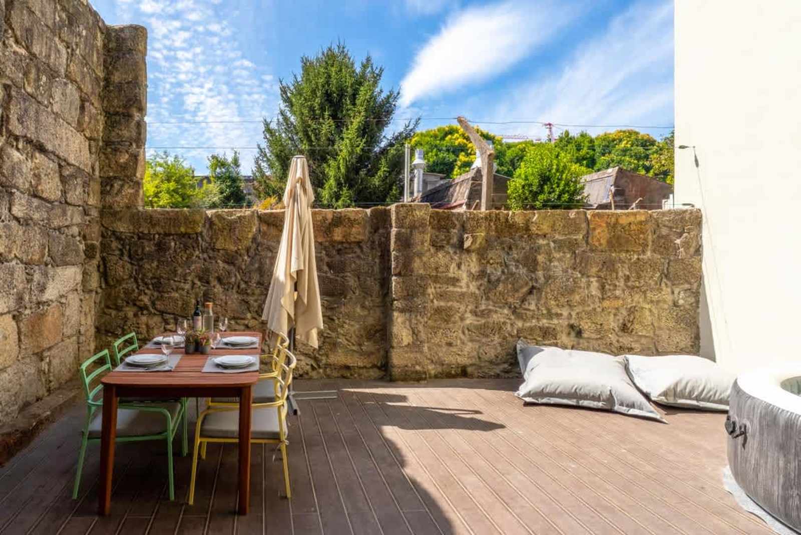Invictus Escape I Jacuzzi and Charm in the City – luxury villa in Porto and Douro, Portugal – image 37
