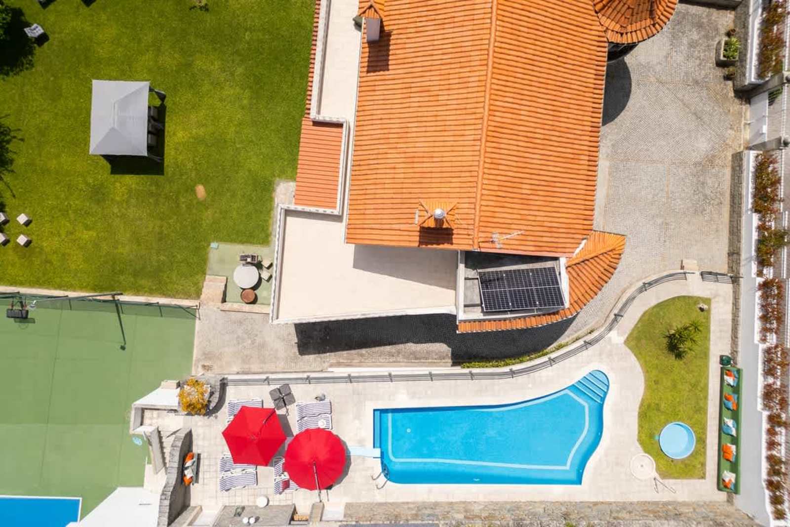 Calejo House – luxury villa in Minho, Portugal – image 59