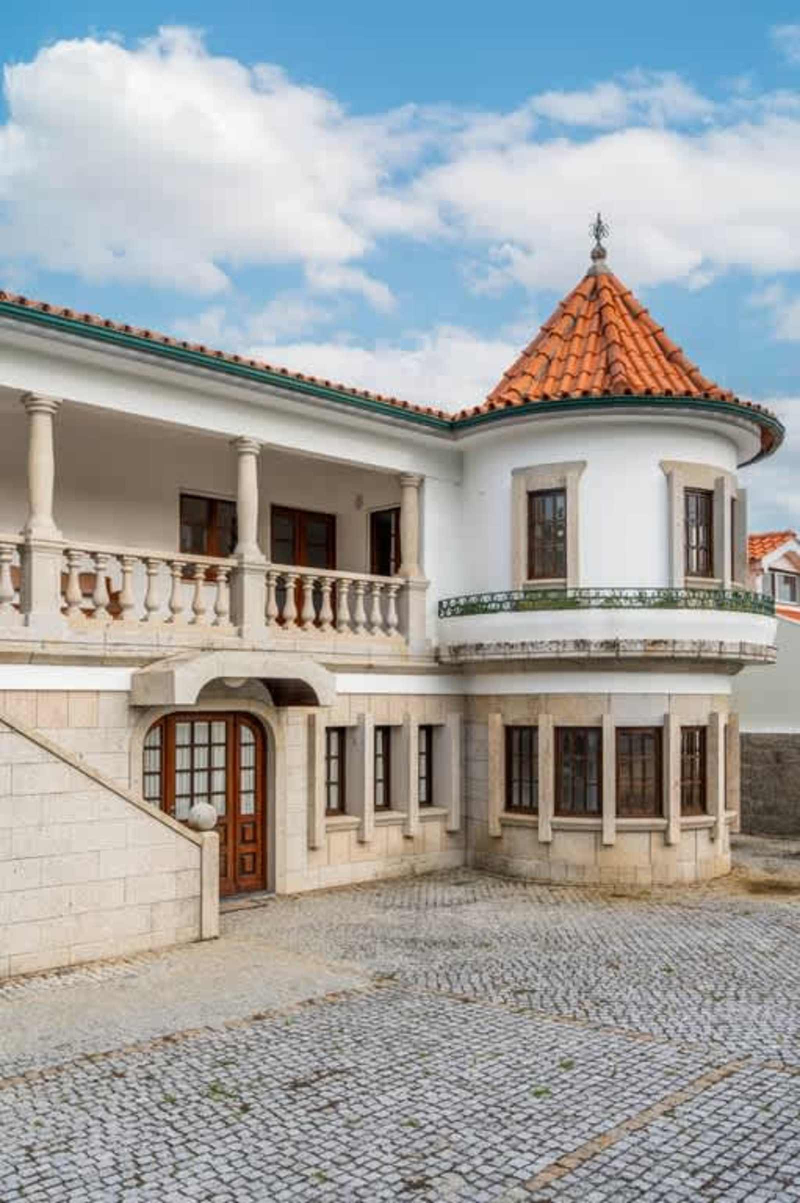 Calejo House – luxury villa in Minho, Portugal – image 6