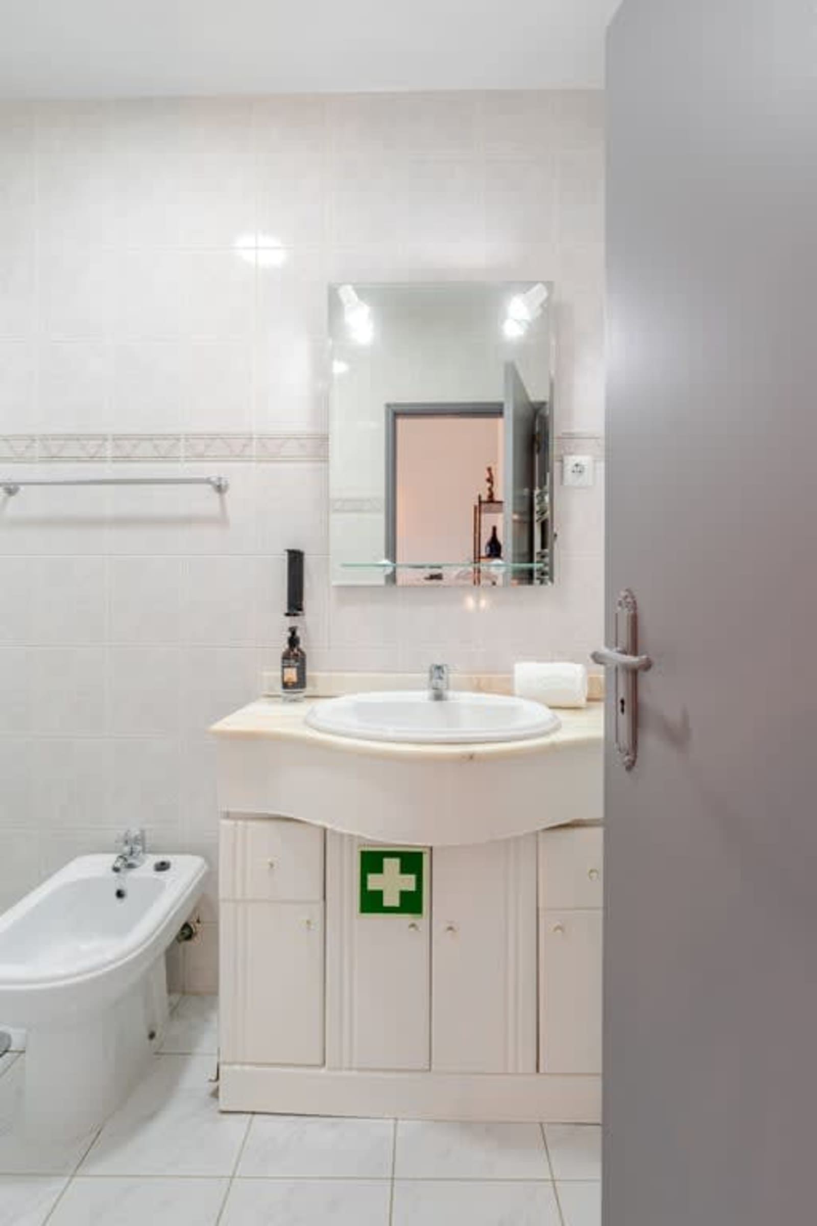 Fountain Cottage – luxury villa in Minho, Portugal – image 17