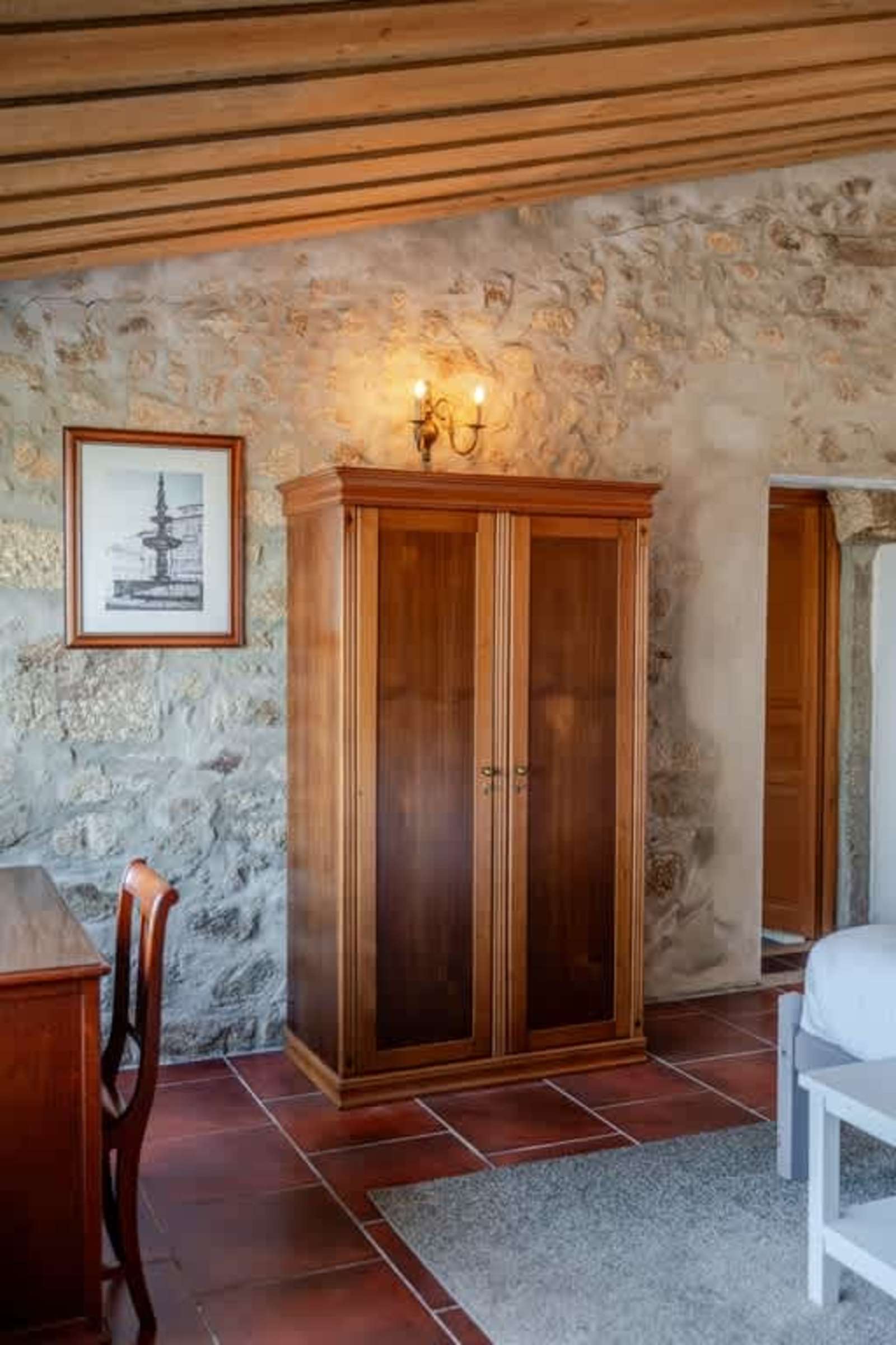 Roses House at Fountain Retreat I Pool & Sports – luxury villa in Minho Coast, Portugal – image 19