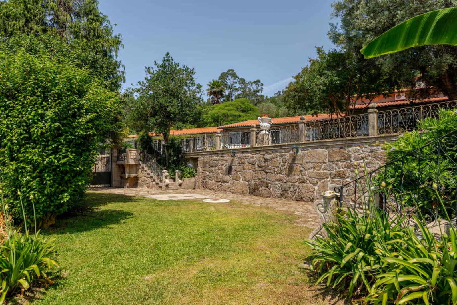 Senhorial House at Fountain Retreat-Pool & Sports – luxury villa in Minho Coast, Portugal – image 135
