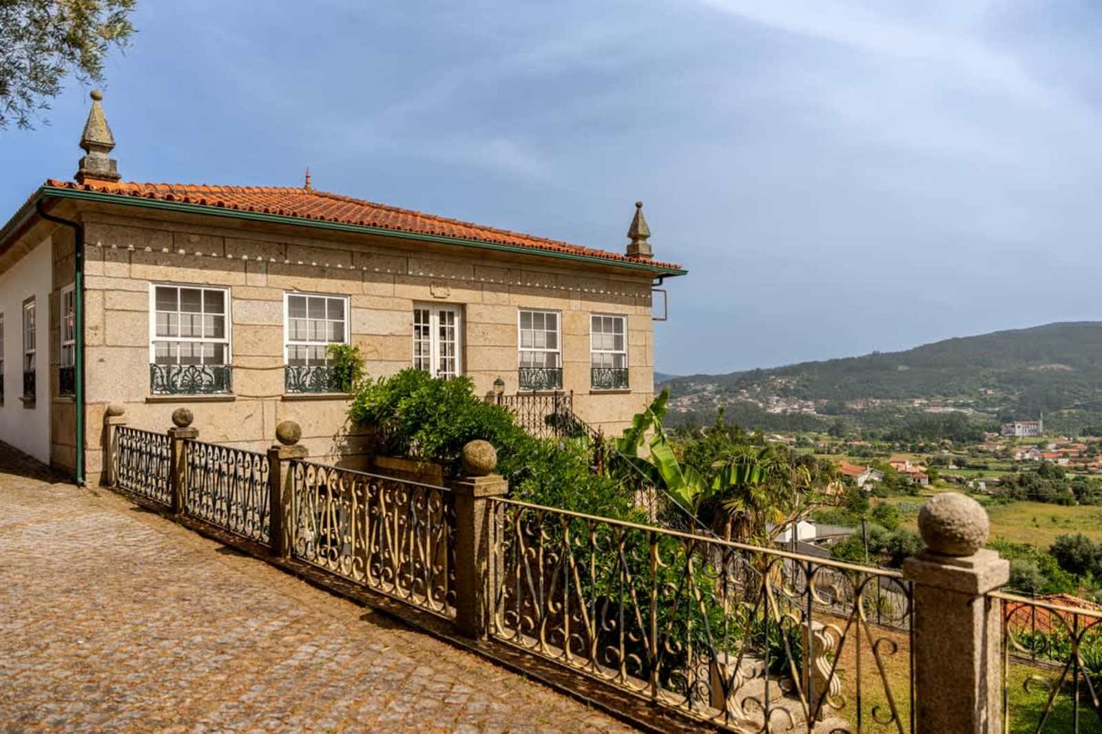 Senhorial House at Fountain Retreat-Pool & Sports – luxury villa in Minho Coast, Portugal – image 129