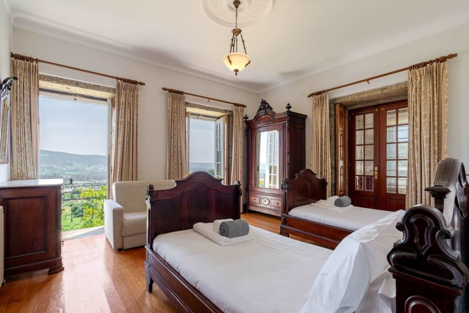 Senhorial House at Fountain Retreat-Pool & Sports – luxury villa in Minho Coast, Portugal – image 74