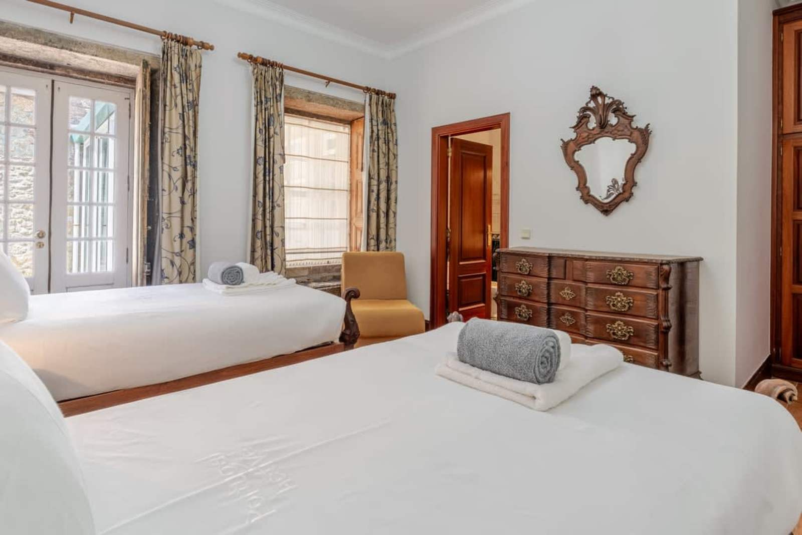 Senhorial House at Fountain Retreat-Pool & Sports – luxury villa in Minho Coast, Portugal – image 115