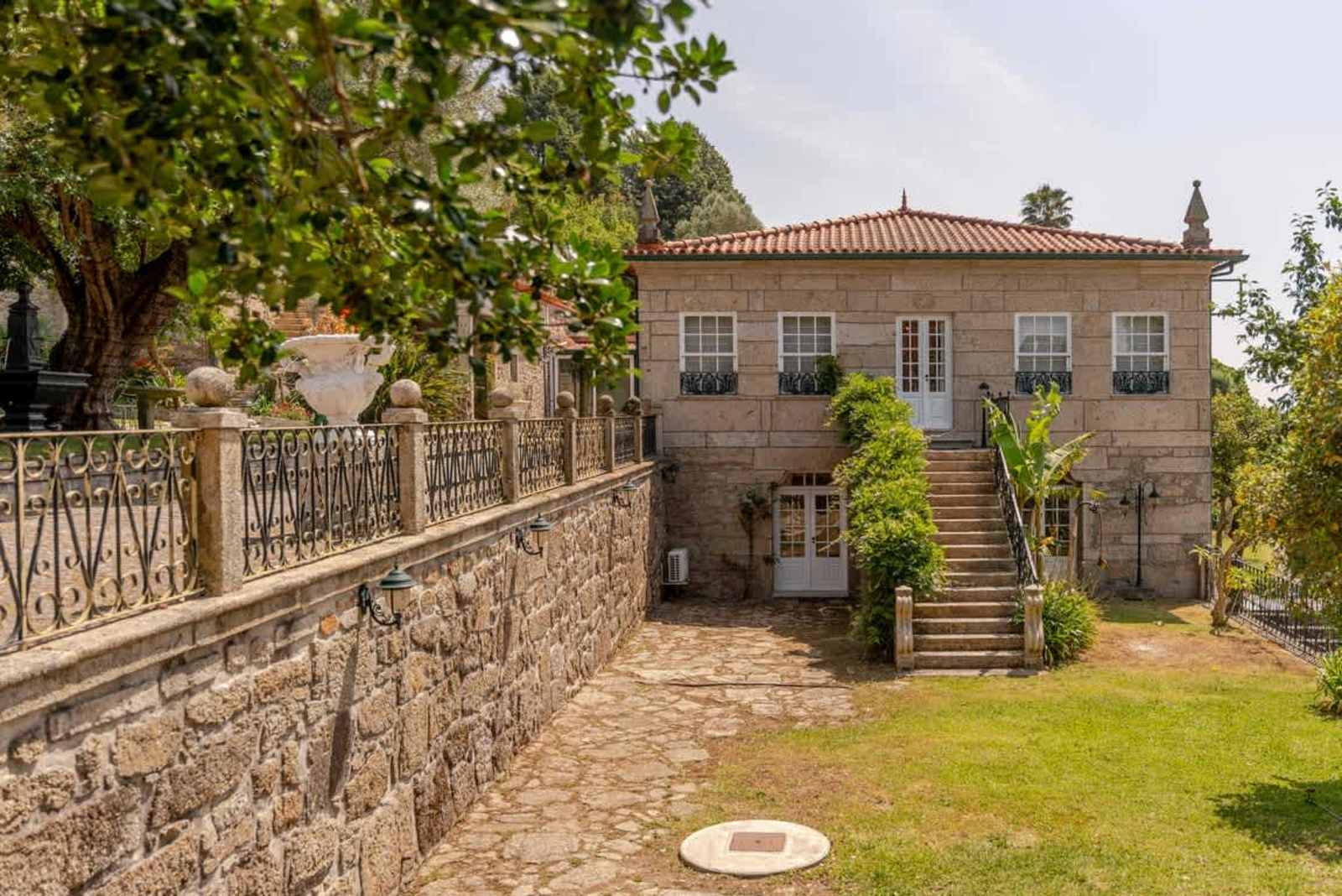 Senhorial House at Fountain Retreat-Pool & Sports – luxury villa in Minho Coast, Portugal – image 130