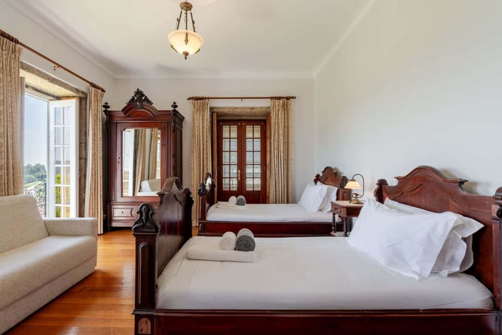 Senhorial House at Fountain Retreat-Pool & Sports – luxury villa in Minho Coast, Portugal – image 76