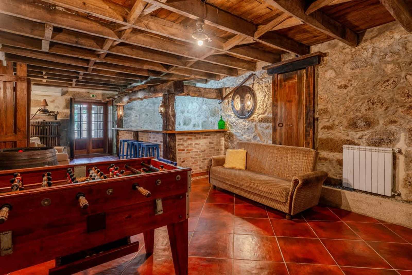 Fountain Retreat I Pool & Sports Escape – luxury villa in Minho Coast, Portugal – image 79