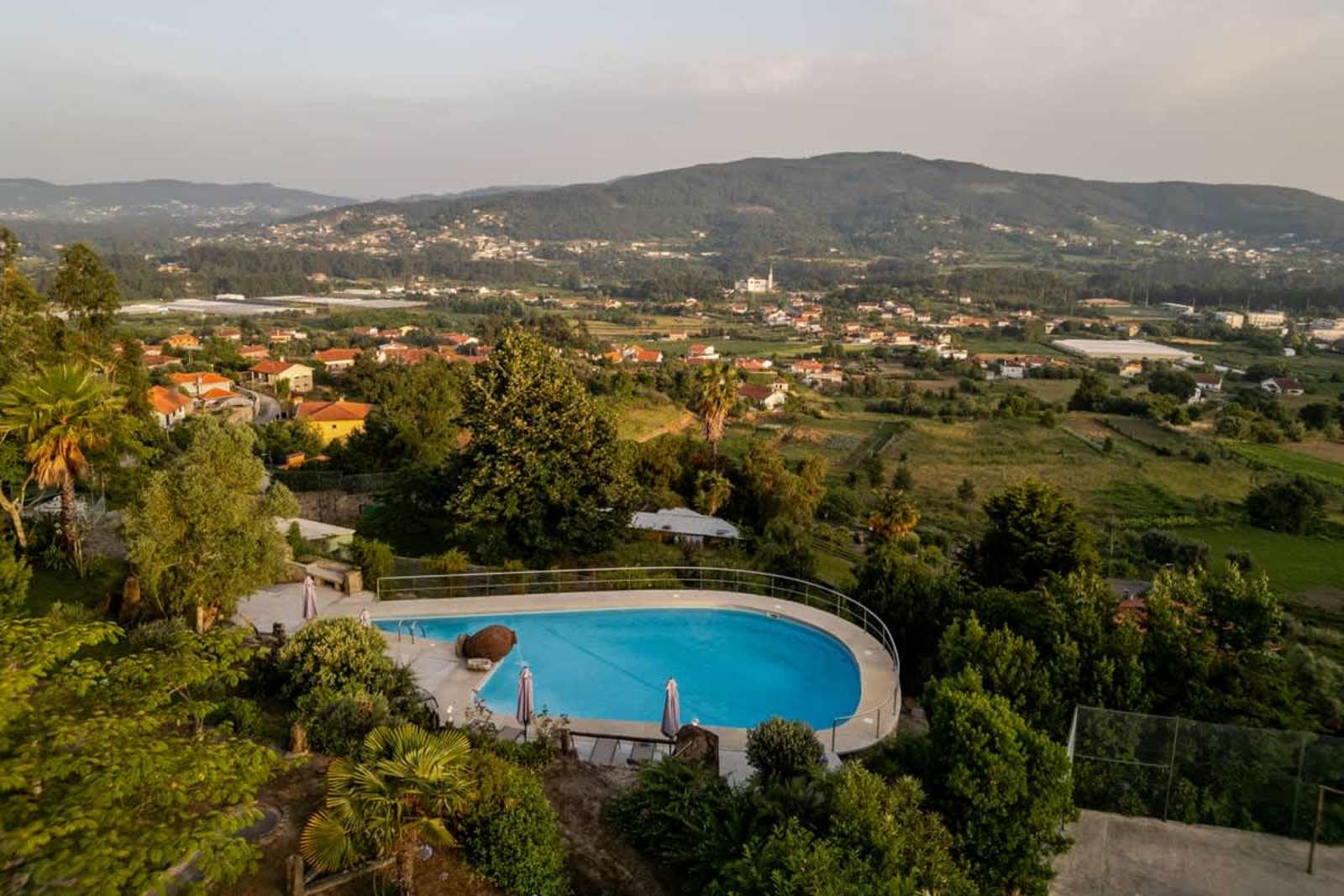 Fountain Retreat I Pool & Sports Escape – luxury villa in Minho Coast, Portugal – image 95
