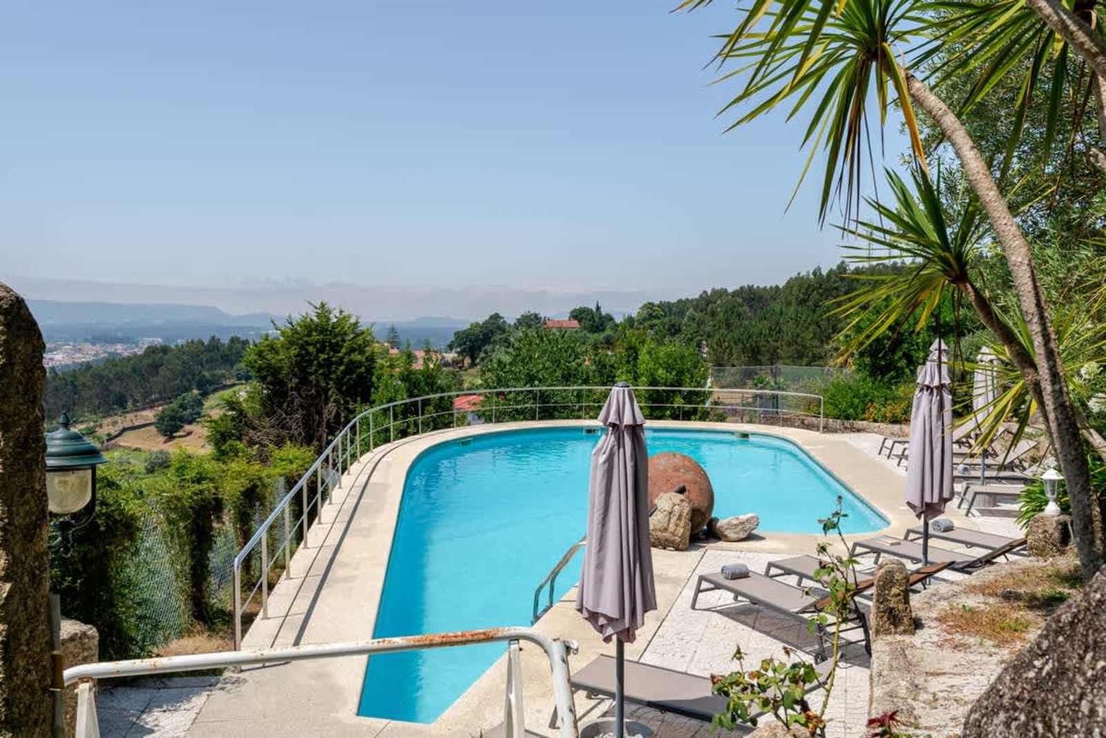 Fountain Retreat I Pool & Sports Escape – luxury villa in Minho Coast, Portugal – image 100