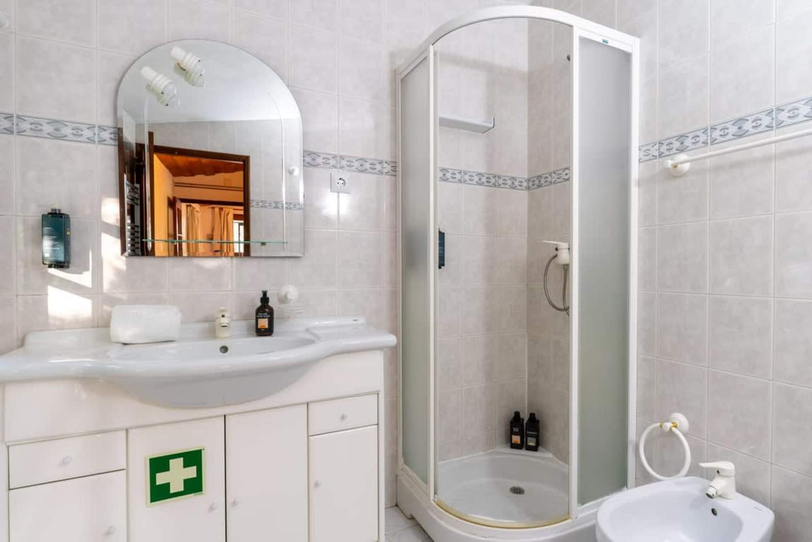 Garden House at Fountain Retreat I Pool & Sports – luxury villa in Minho Coast, Portugal – image 23