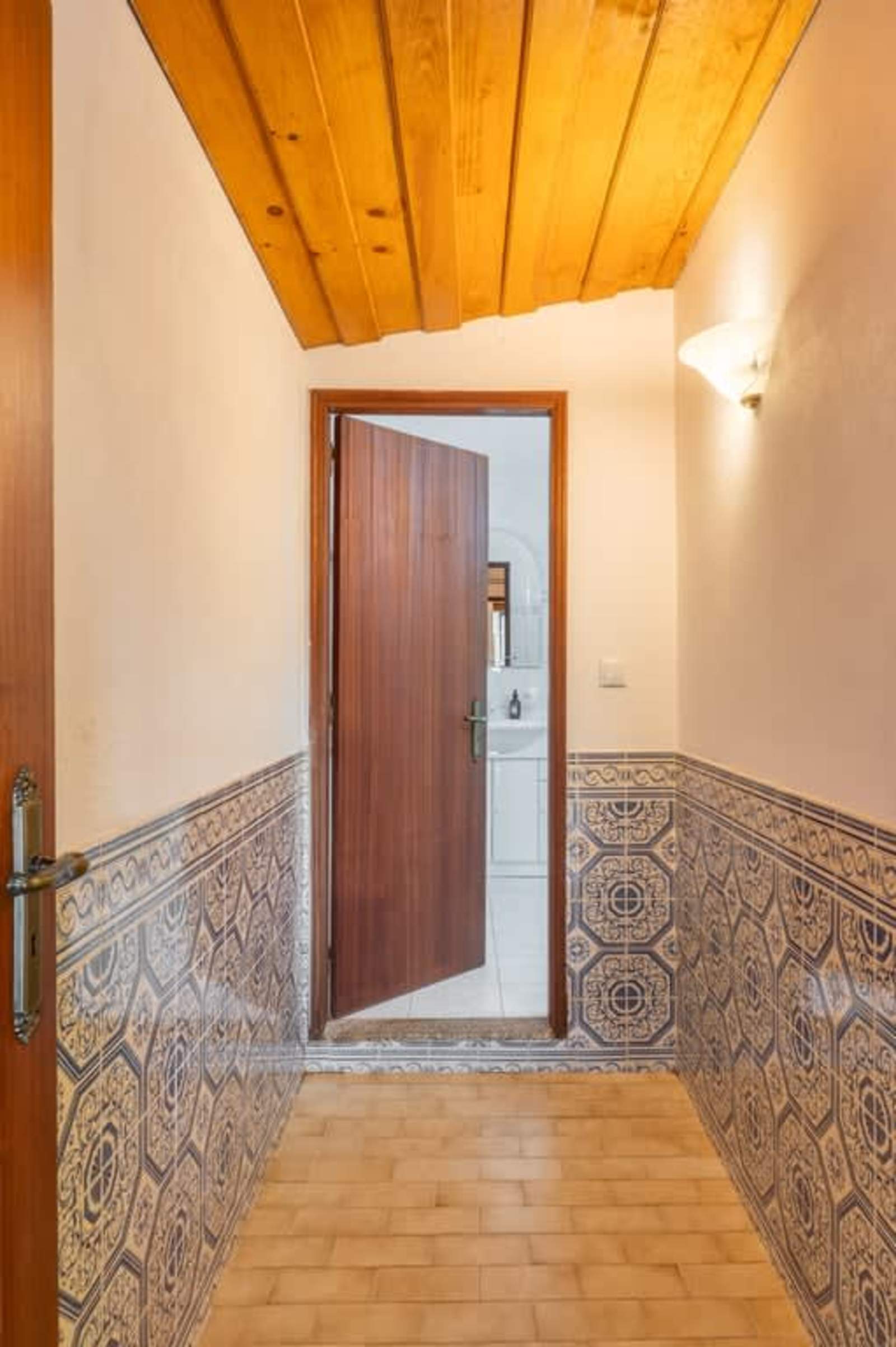 Garden House at Fountain Retreat I Pool & Sports – luxury villa in Minho Coast, Portugal – image 19