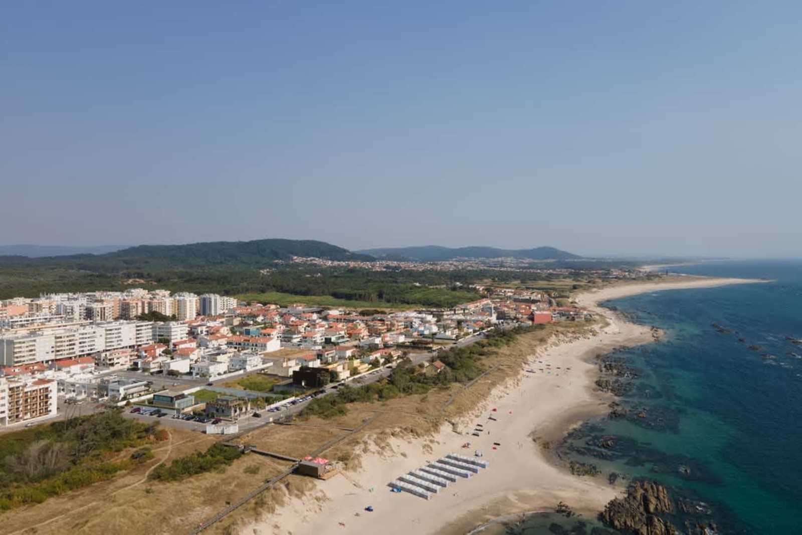 White Charm by the Sea – luxury villa in Minho, Portugal – image 3
