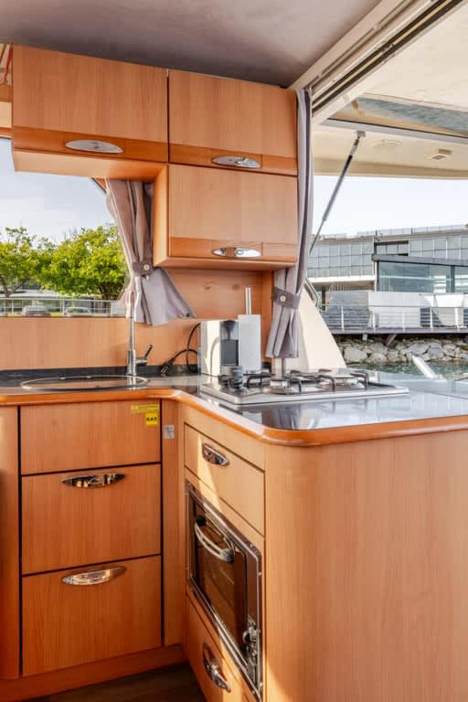 Rose Dream Boat by Portugal Active – luxury villa in Minho Coast, Portugal – image 9