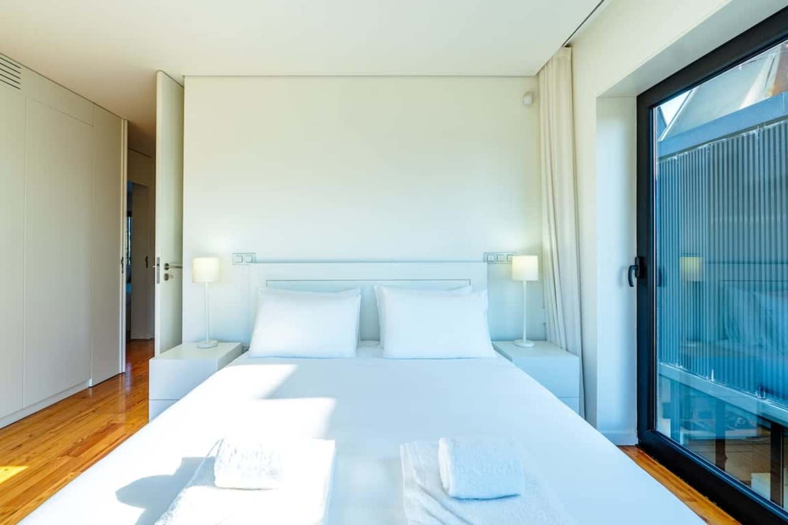 Moledo Front Beach with Sunset Views and Pool – luxury villa in Minho Coast, Portugal – image 30