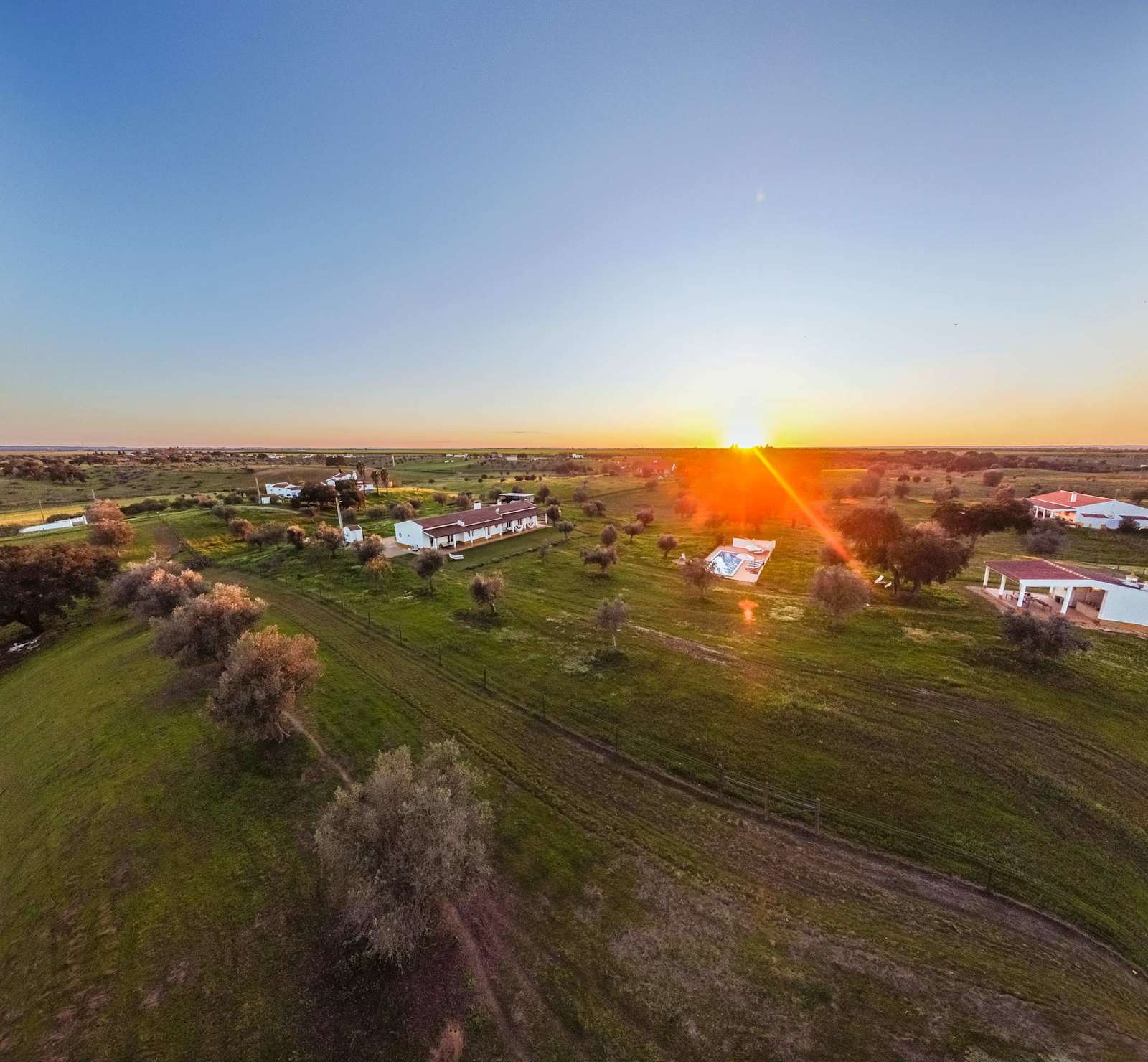 Alentejo Rural Farmhouse with Heated Pool & Total Privacy – luxury villa in Alentejo, Portugal – image 39