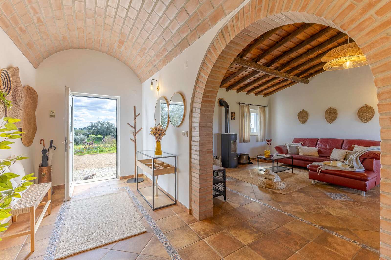 Alentejo Rural Farmhouse with Heated Pool & Total Privacy – luxury villa in Alentejo, Portugal – image 6