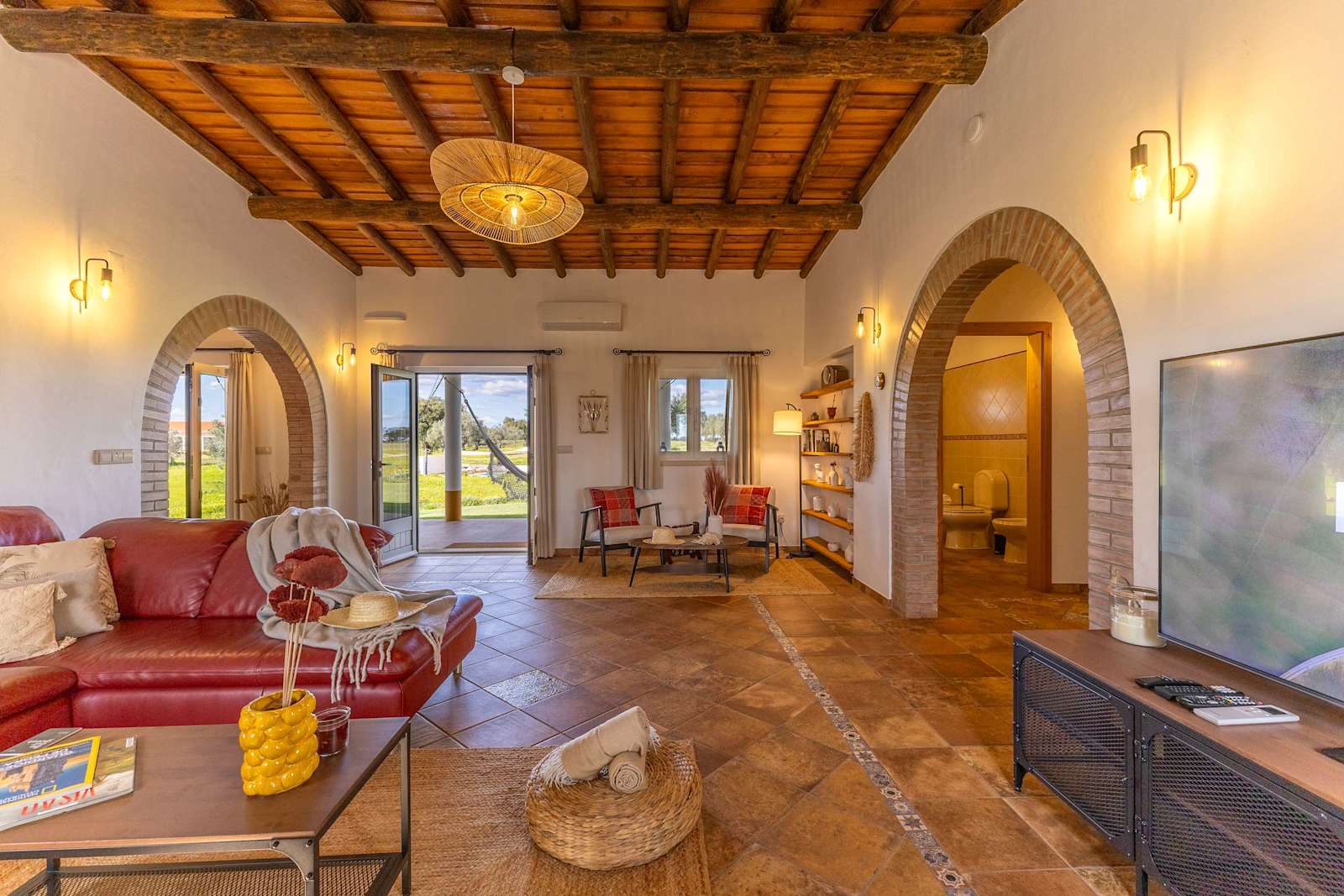 Alentejo Rural Farmhouse with Heated Pool & Total Privacy – luxury villa in Alentejo, Portugal – image 2