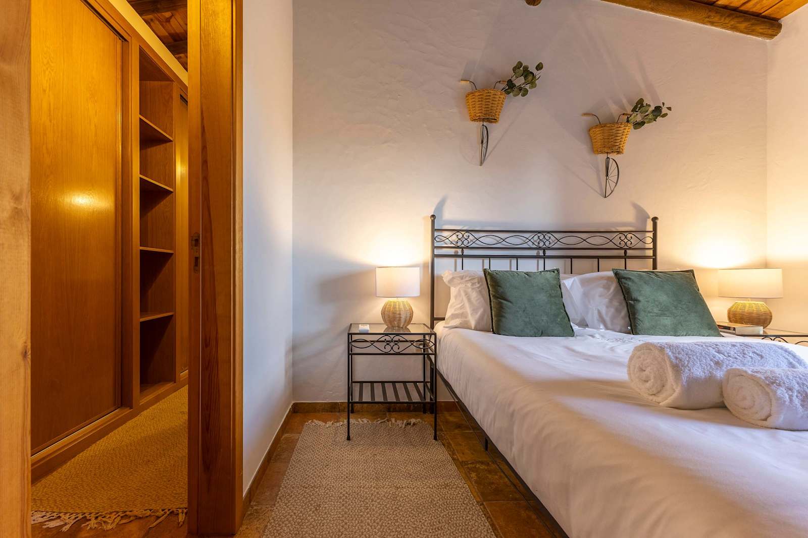Alentejo Rural Farmhouse with Heated Pool & Total Privacy – luxury villa in Alentejo, Portugal – image 25