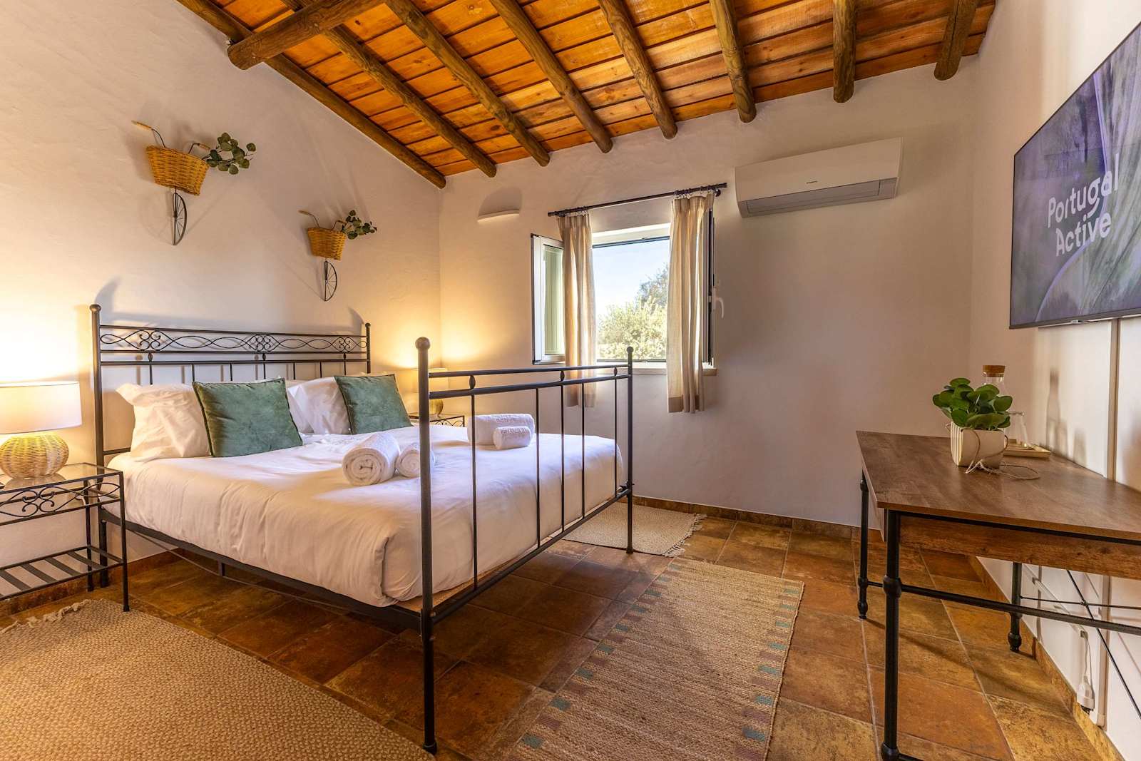 Alentejo Rural Farmhouse with Heated Pool & Total Privacy – luxury villa in Alentejo, Portugal – image 28