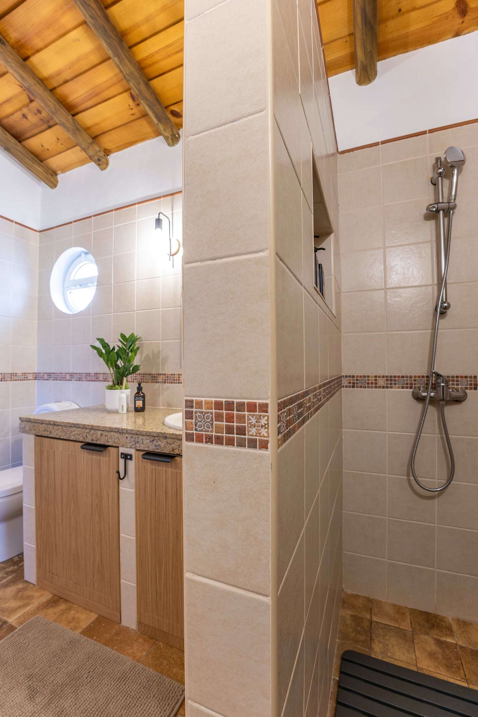 Alentejo Rural Farmhouse with Heated Pool & Total Privacy – luxury villa in Alentejo, Portugal – image 36