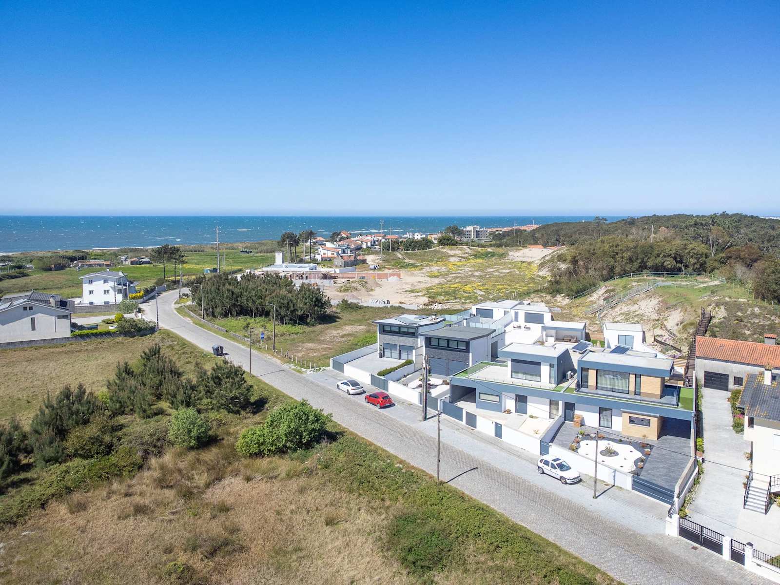 Dunes Beach House with Ocean Views – luxury villa in Minho Coast, Portugal – image 46