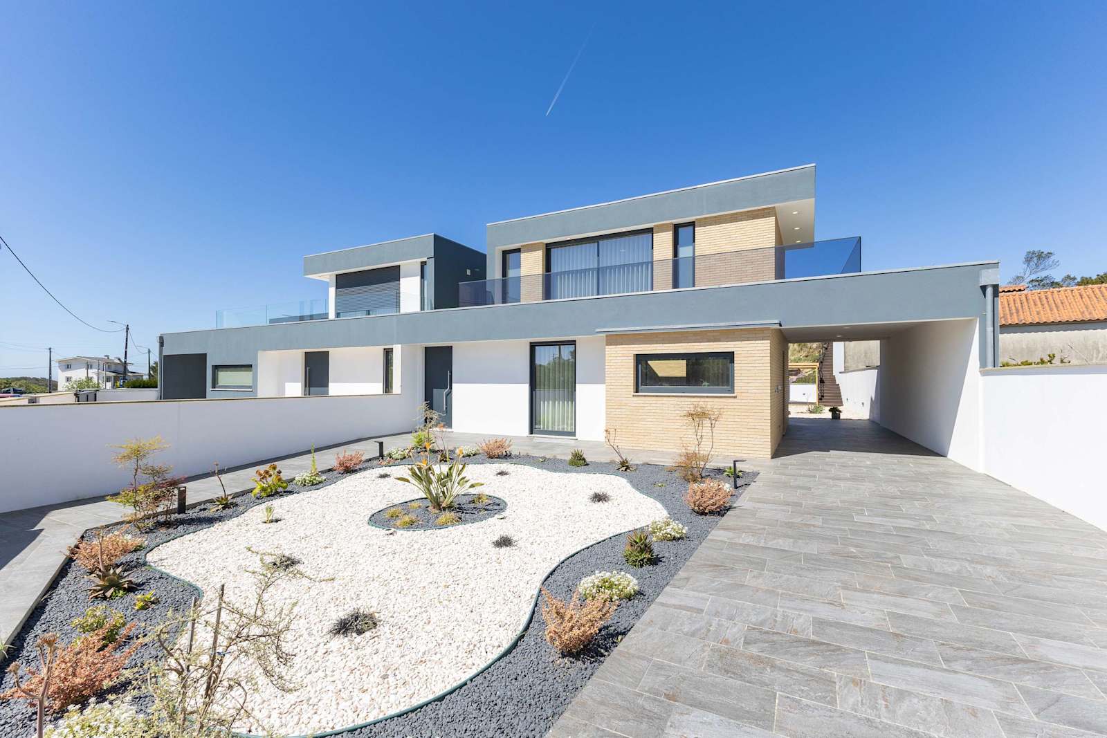 Dunes Beach House with Ocean Views – luxury villa in Minho Coast, Portugal – image 6