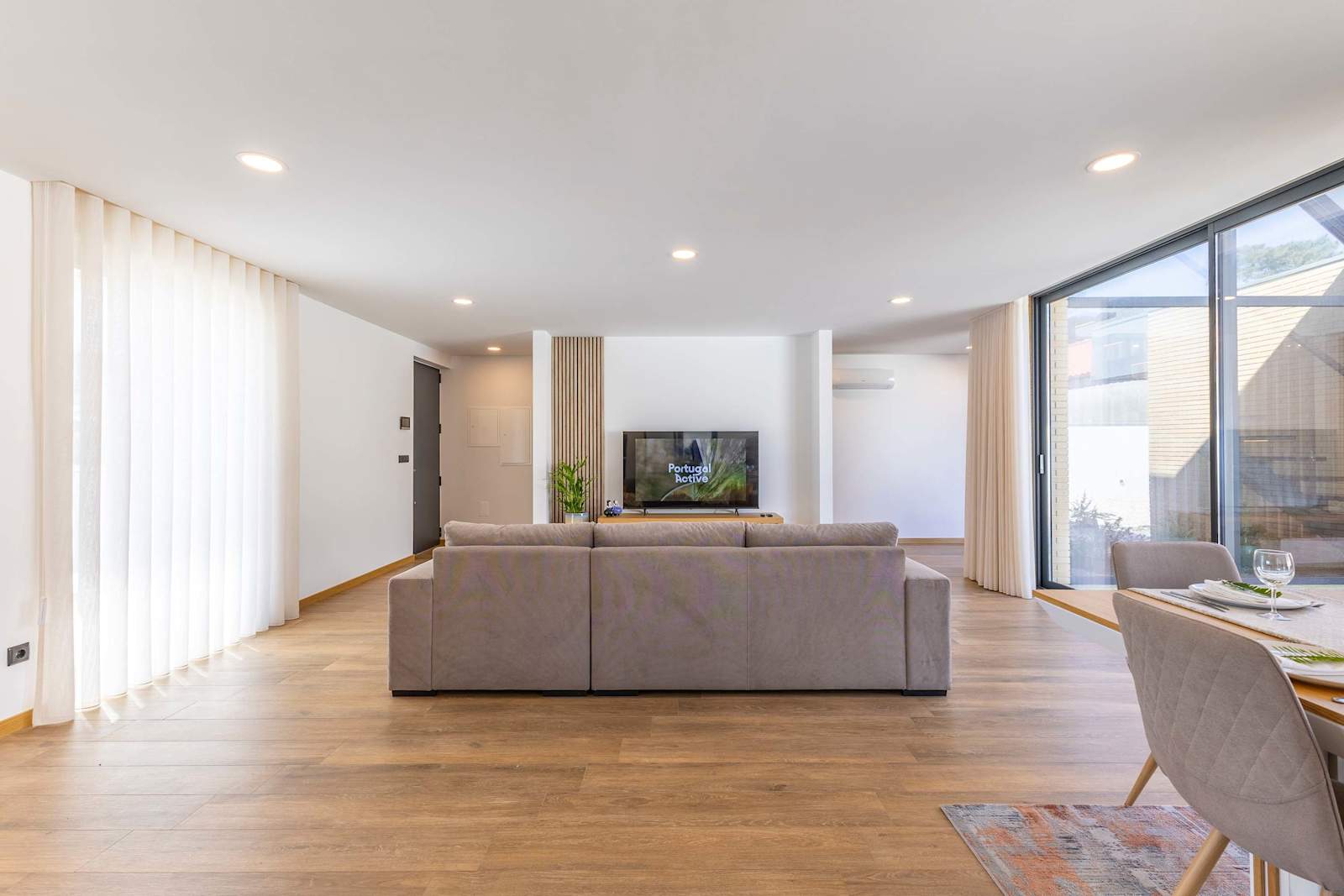 Dunes Beach House with Ocean Views – luxury villa in Minho Coast, Portugal – image 32