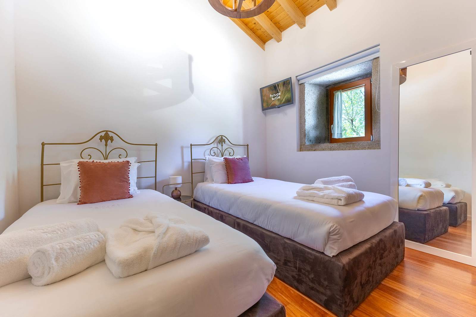 Riverside Watermill House · Private Beach Access – luxury villa in Minho Coast, Portugal – image 24