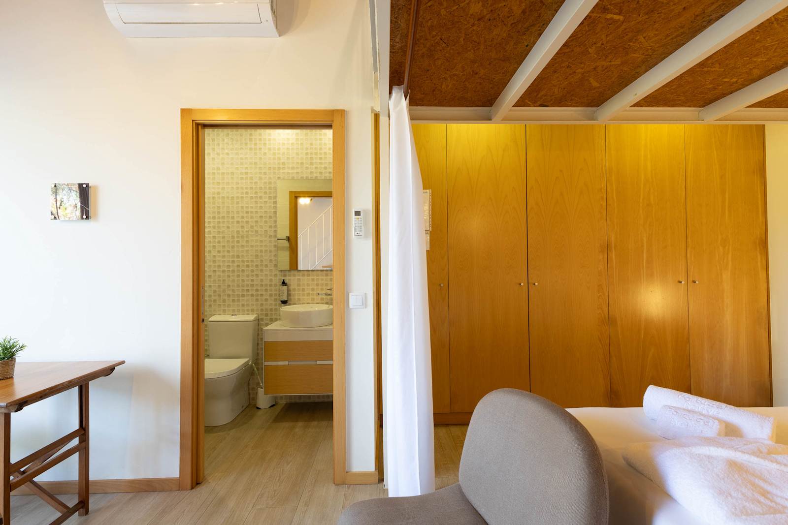 River Beach Suite · Joe Cocker at the Watermill – luxury villa in Minho Coast, Portugal – image 11