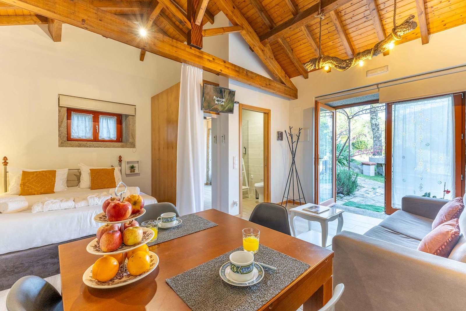 River Beach Loft · Bob Dylan at the Watermill – luxury villa in Minho Coast, Portugal – image 1