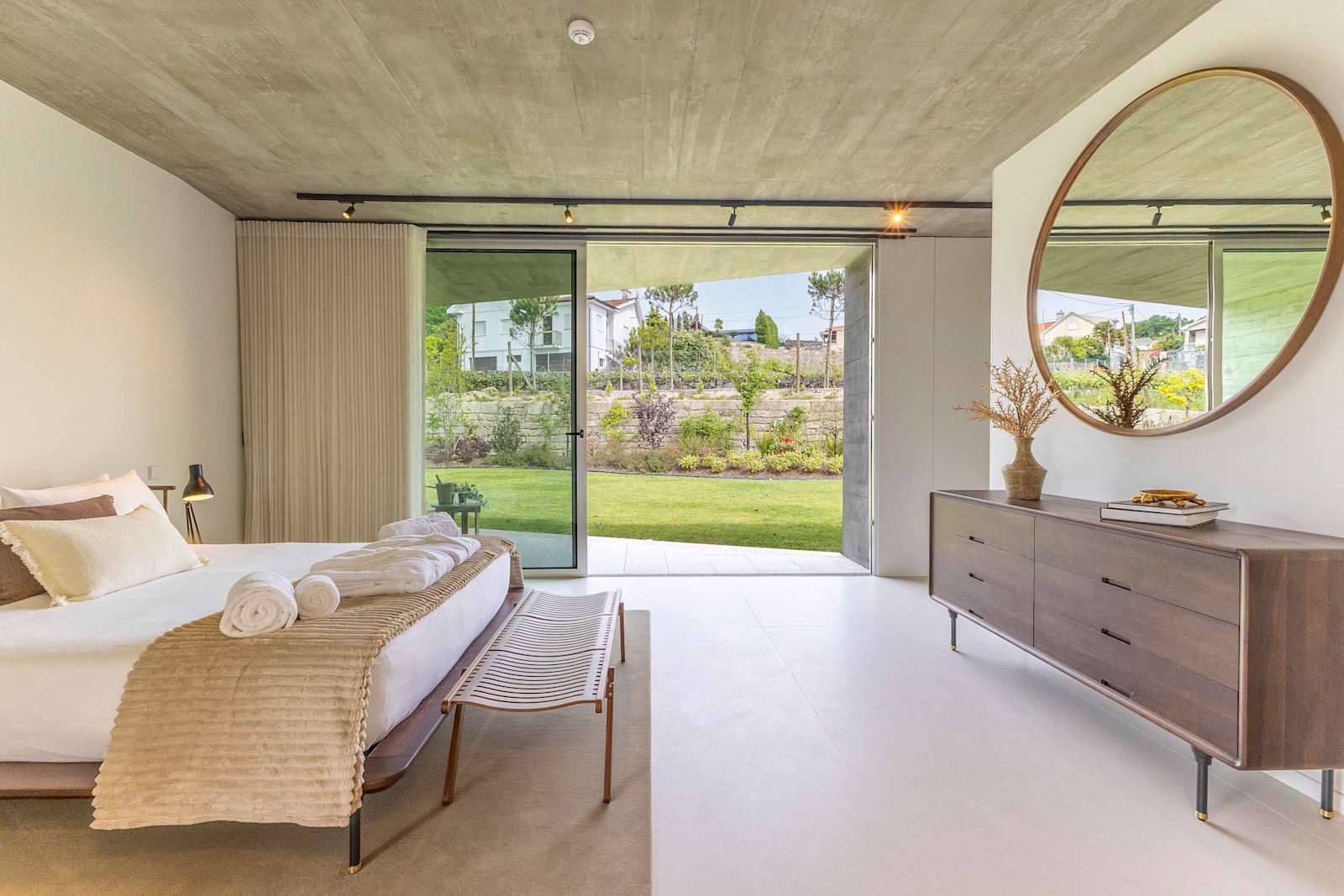 Alvarinho Villa – luxury villa in Porto and Douro, Portugal – image 24