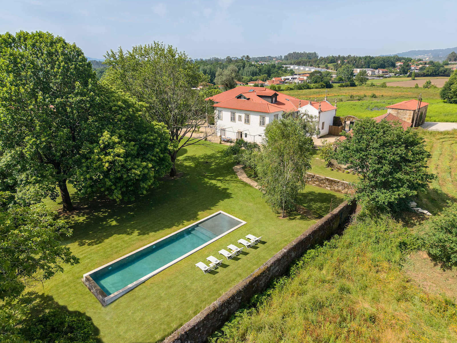 Carcavelos Manor House – luxury villa in Minho, Portugal – image 74