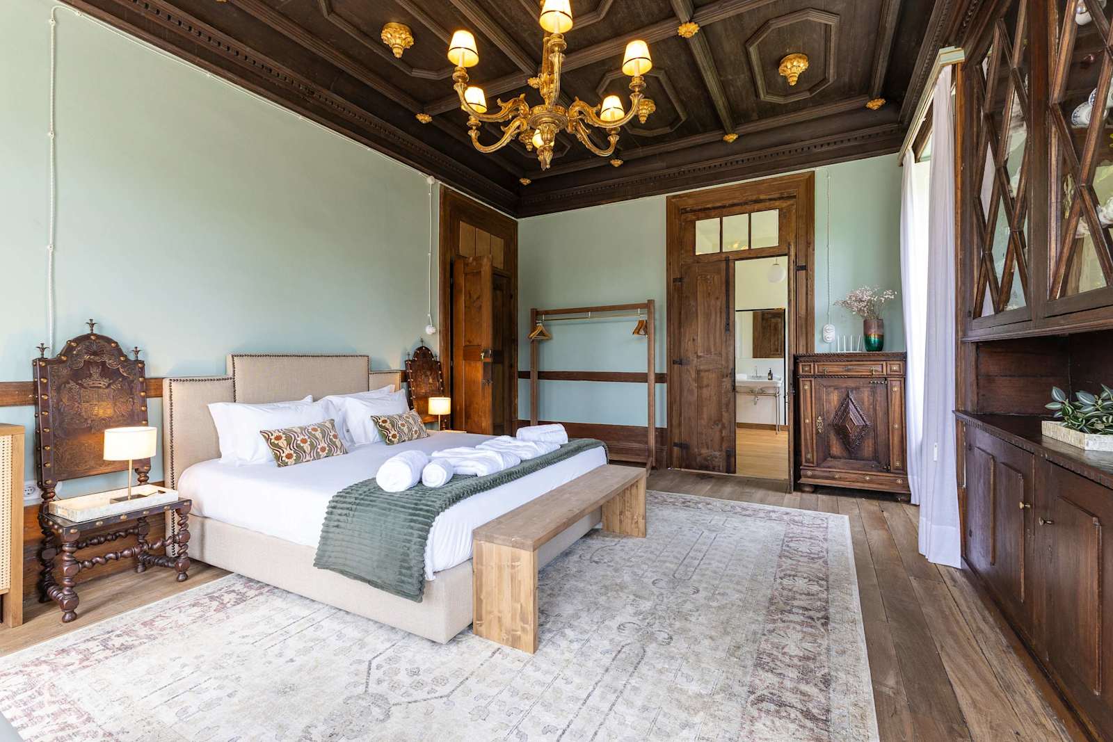 Carcavelos Manor House – luxury villa in Minho, Portugal – image 83