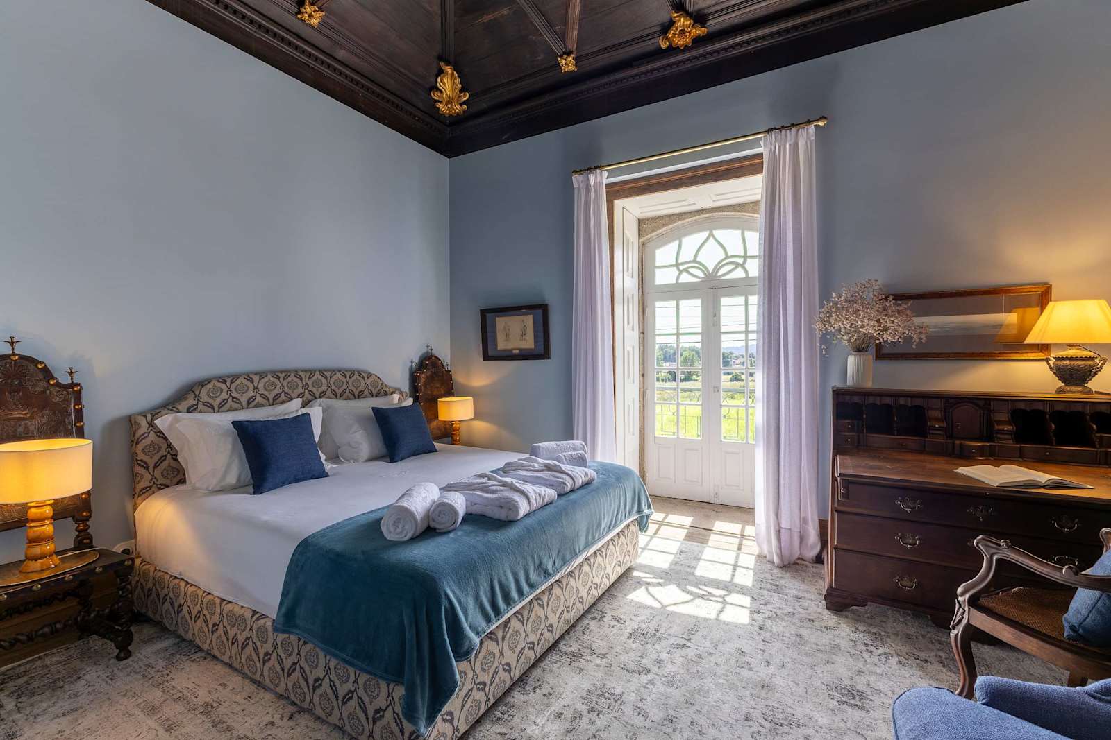 Carcavelos Manor House – luxury villa in Minho, Portugal – image 67