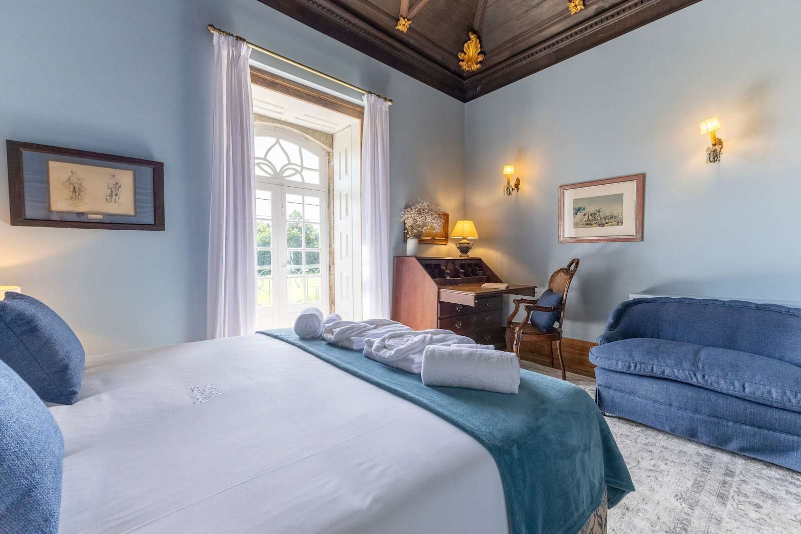 Carcavelos Manor House – luxury villa in Minho, Portugal – image 69