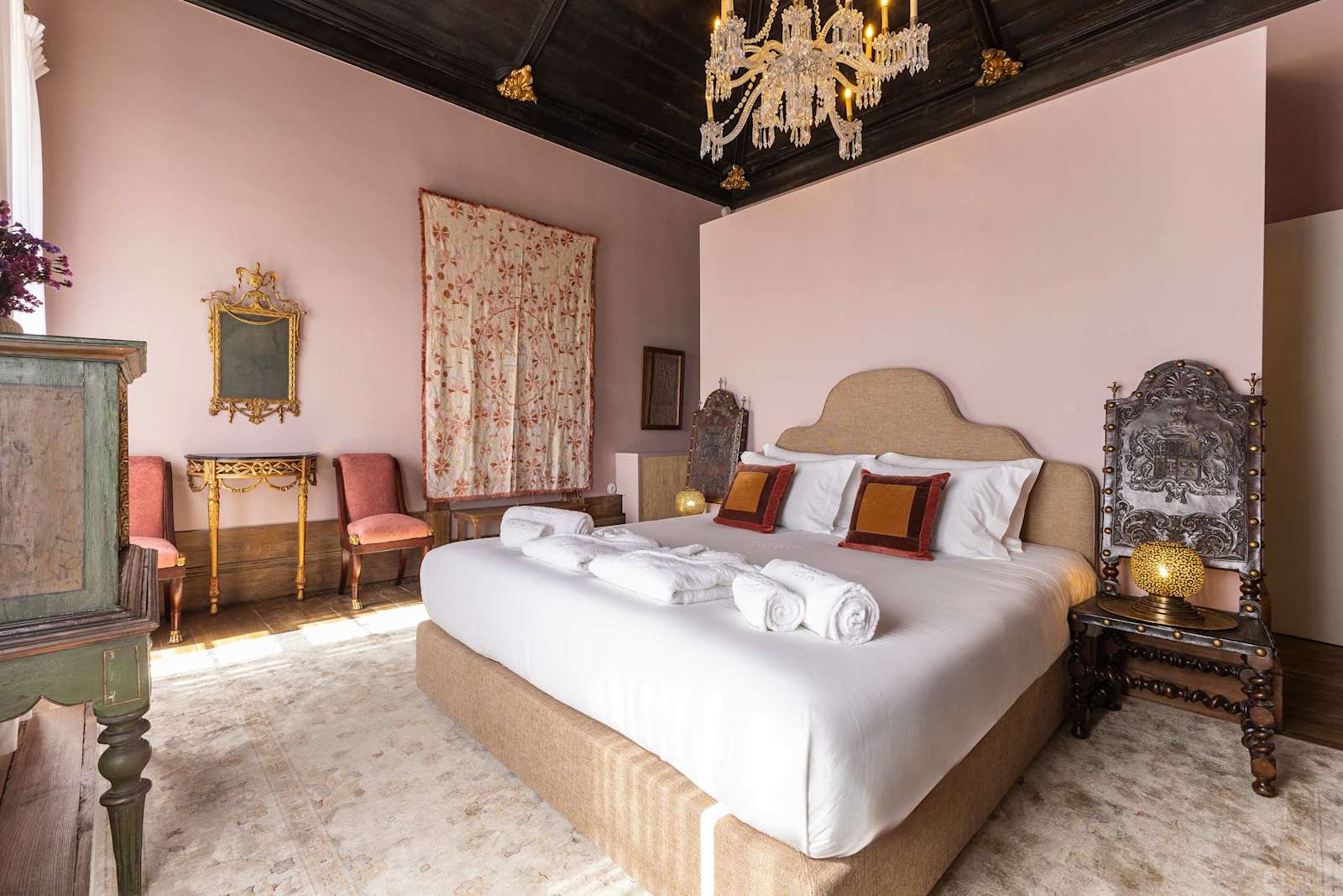 Carcavelos Manor House – luxury villa in Minho, Portugal – image 76