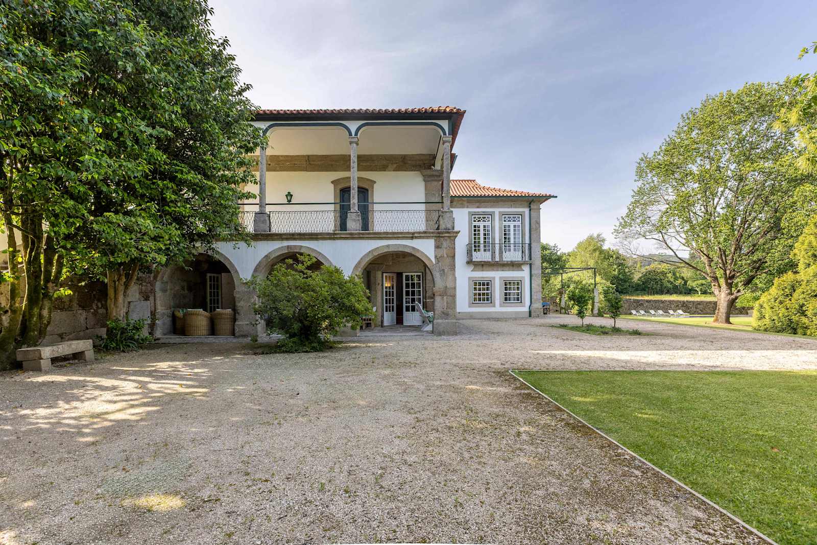 Carcavelos Manor House – luxury villa in Minho, Portugal – image 11