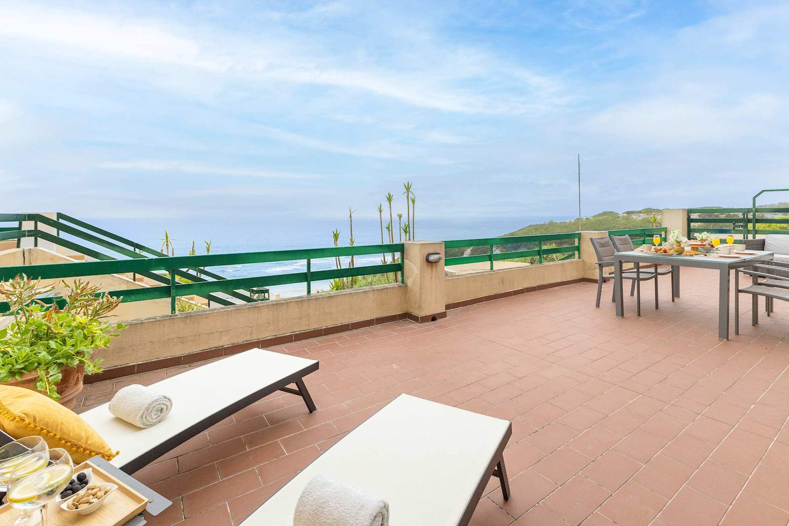 Sunset Cliffs – luxury villa in Lisbon, Portugal – image 7