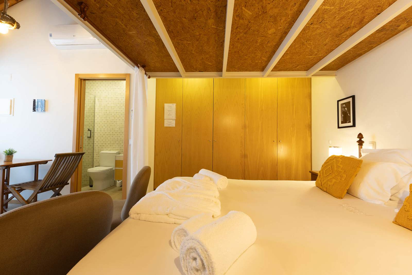 River Beach Suite · Joe Cocker at the Watermill – luxury villa in Minho Coast, Portugal – image 14