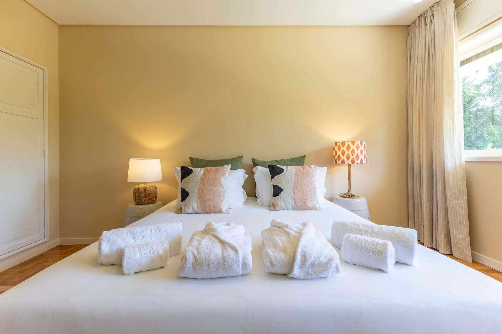 Abreu Retreat Palace I Luxury Elegance and Leisure Villa – luxury villa in Minho Coast, Portugal – image 35