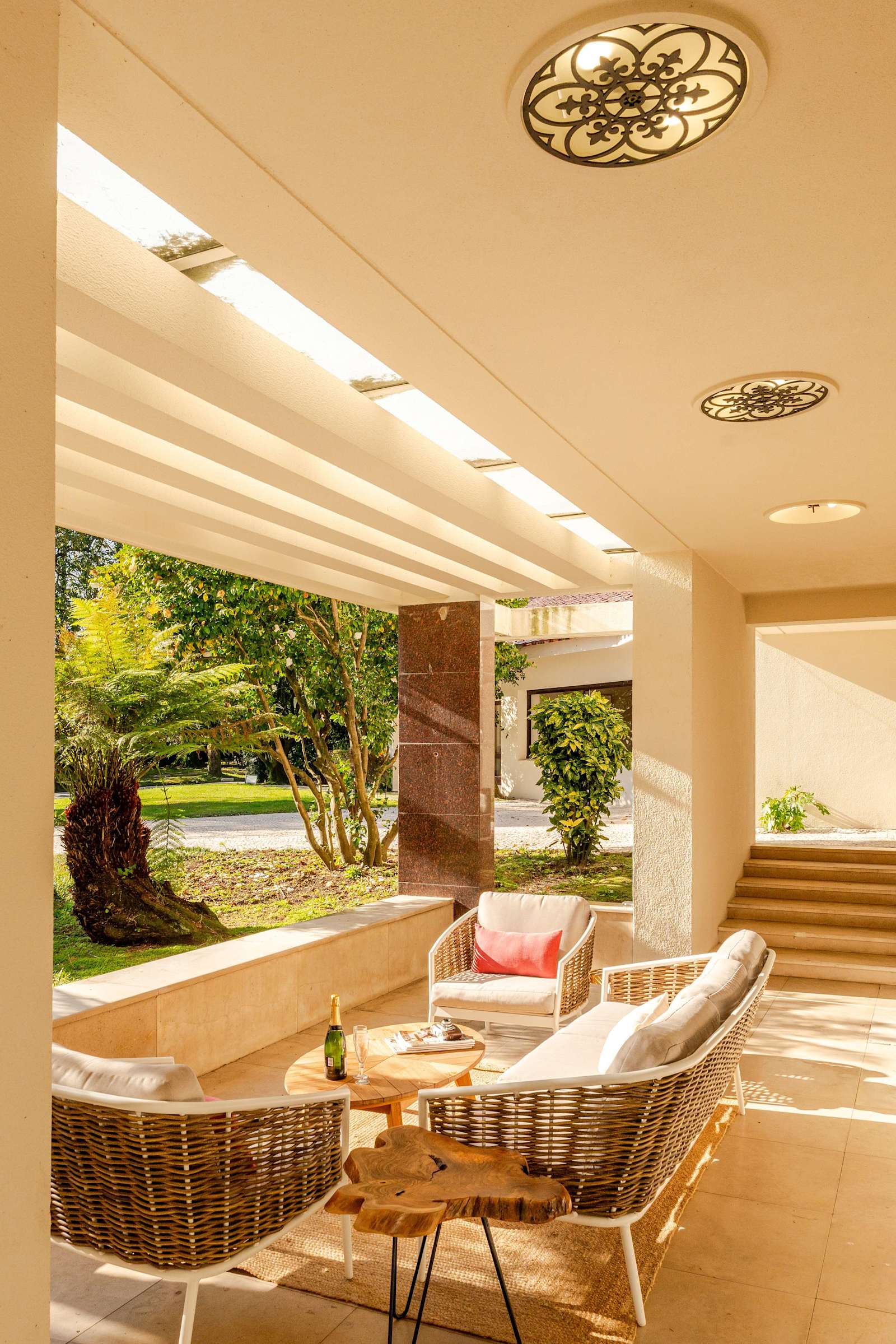 Abreu Retreat Palace I Luxury Elegance and Leisure Villa – luxury villa in Minho Coast, Portugal – image 53