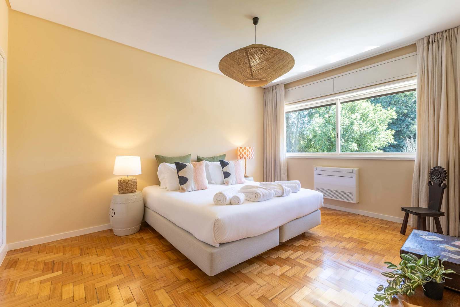 Abreu Retreat Palace I Luxury Elegance and Leisure Villa – luxury villa in Minho Coast, Portugal – image 34