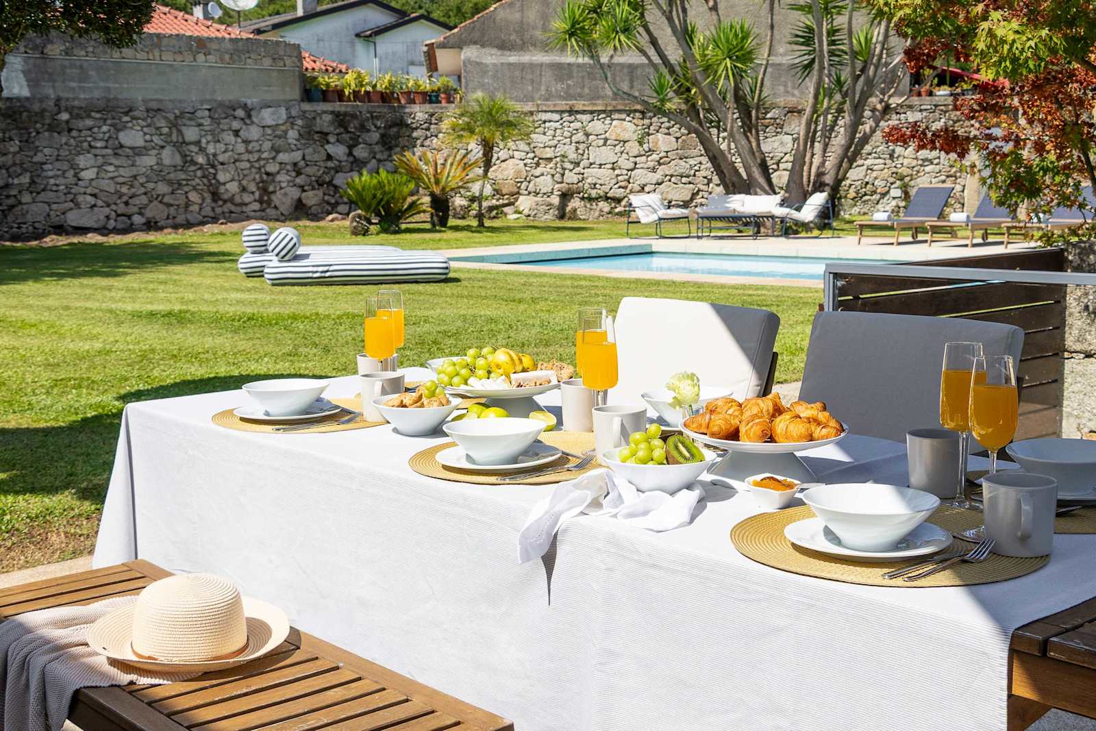 Villa Aura · Sauna, Gym, 5min Beach & City – luxury villa in Minho Coast, Portugal – image 17