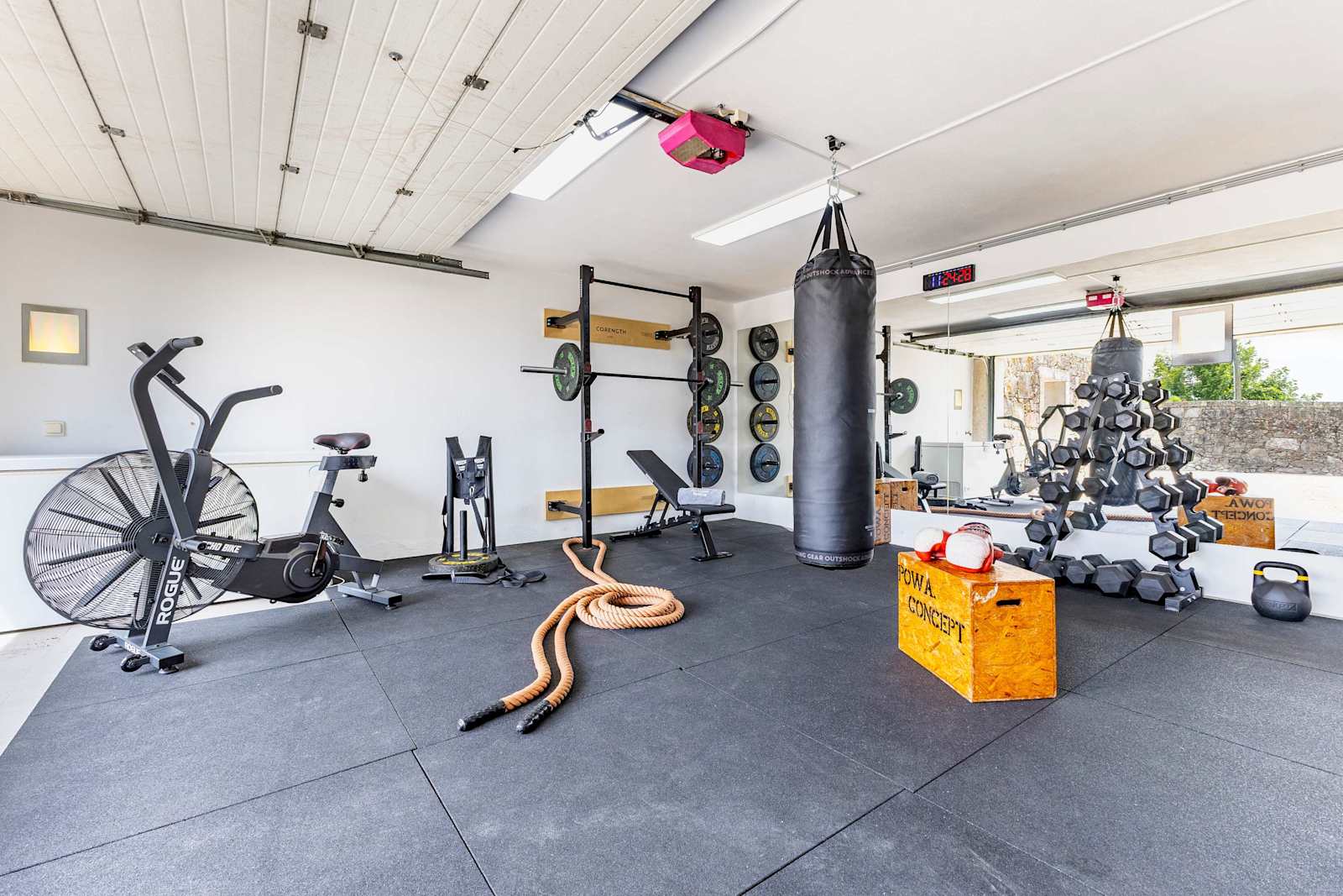 Villa Aura · Sauna, Gym, 5min Beach & City – luxury villa in Minho Coast, Portugal – image 26