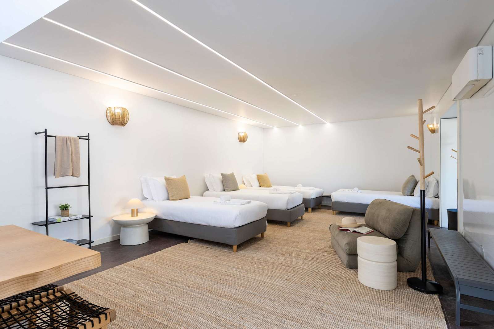 Villa Aura · Sauna, Gym, 5min Beach & City – luxury villa in Minho Coast, Portugal – image 63