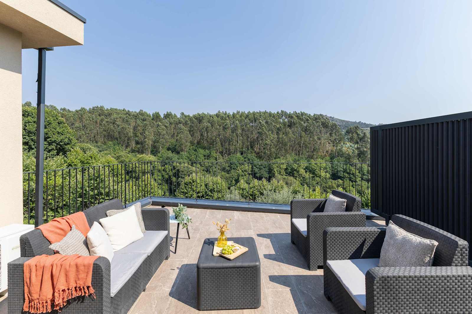 7 Suites & Pool, Geres Gateway - Portugal Active – luxury villa in Minho Coast, Portugal – image 3