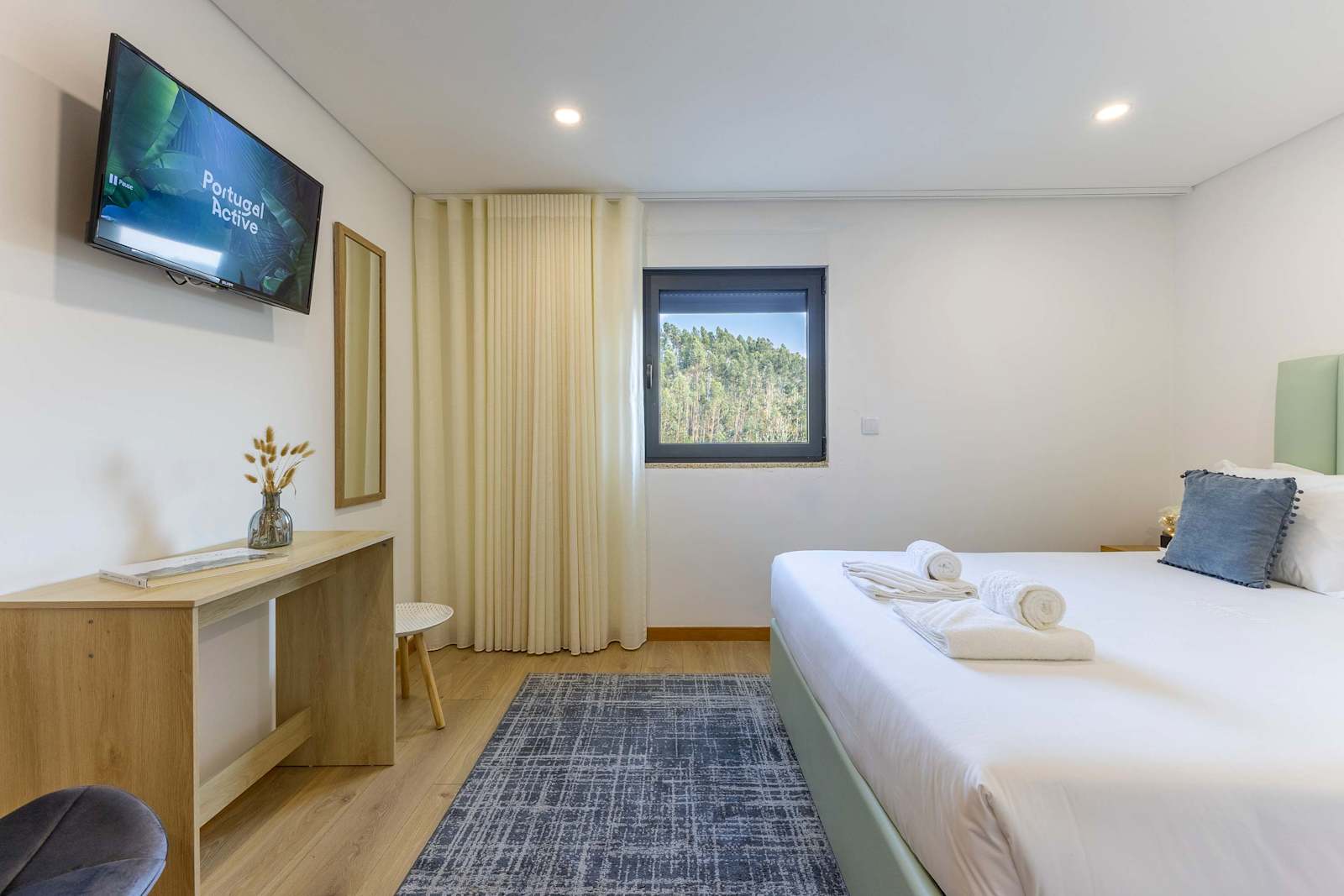 7 Suites & Pool, Geres Gateway - Portugal Active – luxury villa in Minho Coast, Portugal – image 37